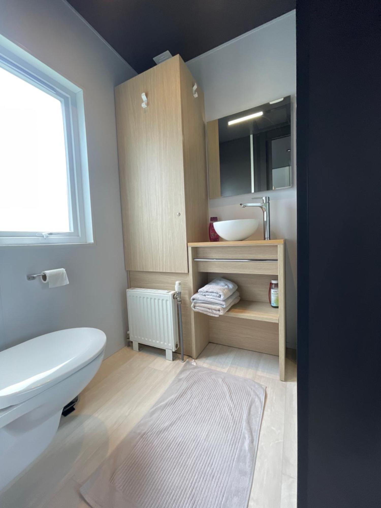 Chalet 3 Slaapkamers Oasis 19 Jabbeke  Bagian luar foto